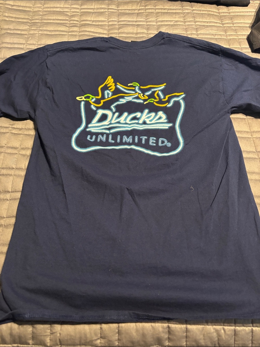Ducks Unlimited navy tee
Large